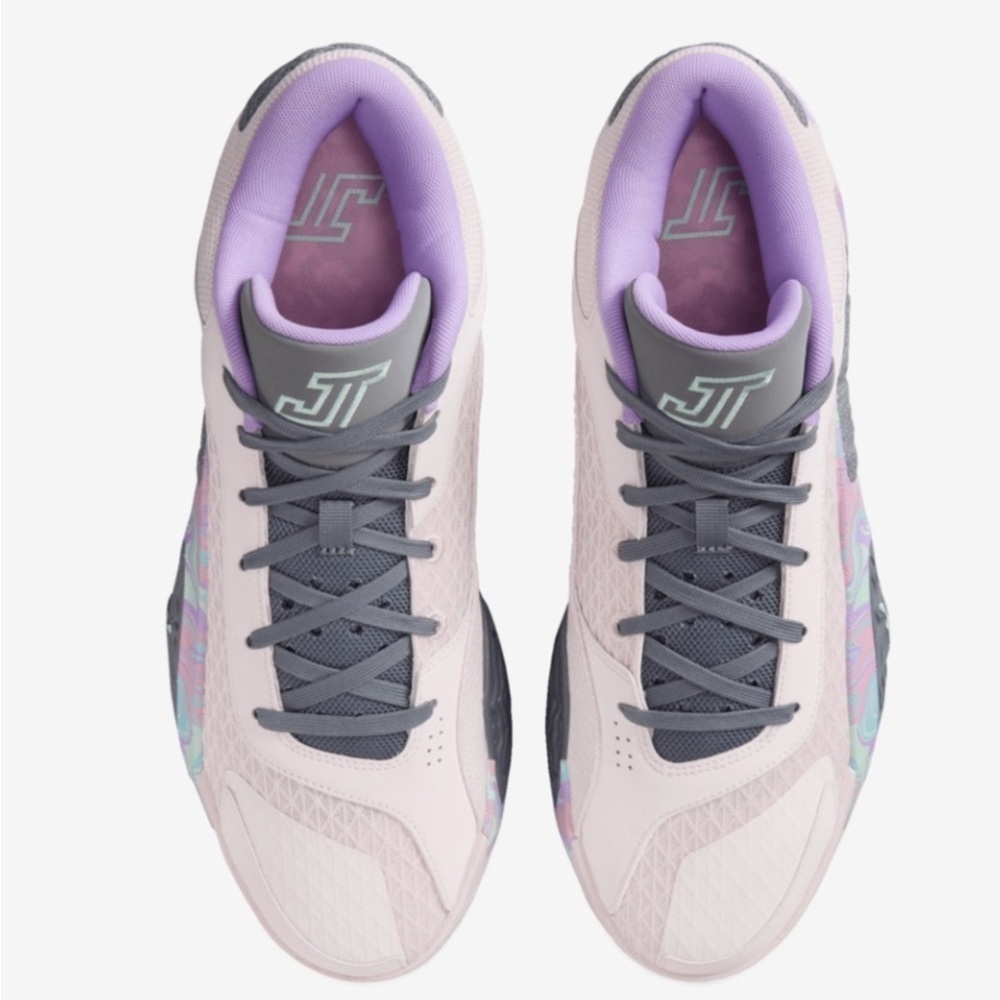 Jordan Athletic Shoes Pink and Purple Streamlined
Jordan Tatum 2 purple/pink